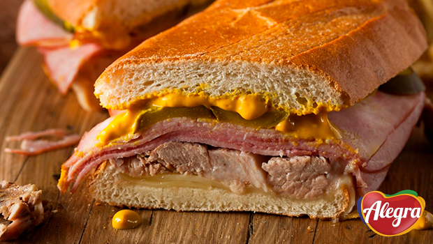 sanduíche com carne suína